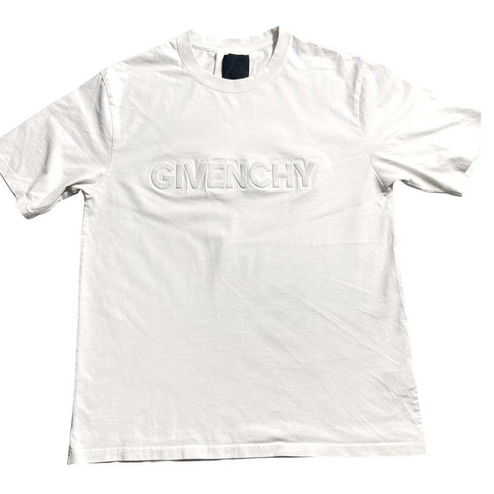 Givenchy White Embossed Logo T-Shirt Contemporary Fit BM60RZ109F Size L